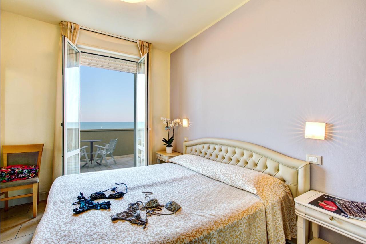 Hotel Brasil Seaview Milano Marittima